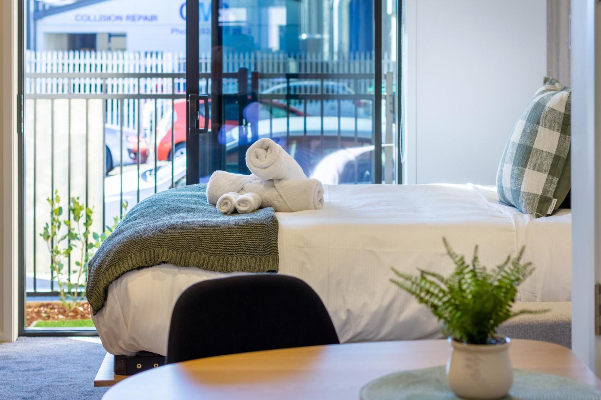 Single Level Studio Escape On Wilmer St - Central Christchurch Exteriér fotografie